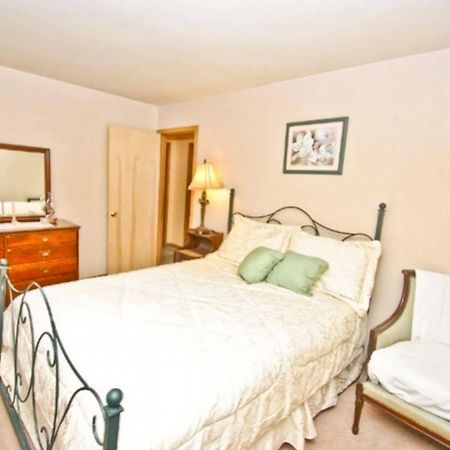 Red Rose Cottage By Grand Leisure Travel Іст-Страудсберг Екстер'єр фото